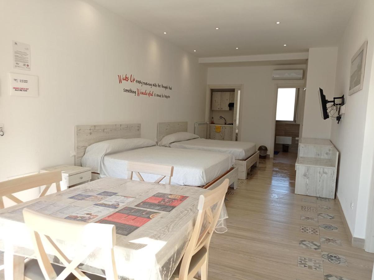 Sicily Rooms Appartamenti Carini Extérieur photo